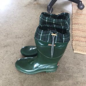 tommy hilfiger boots